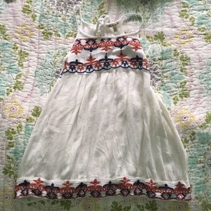 White tank with detailing